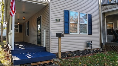 723 N 7th St, Marietta, OH 45750 - photo 2