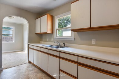 1724 Fulton St, Everett, WA 98201 - photo 4