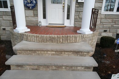 702 Woodmere Ave, Olyphant, PA 18447 - photo 4