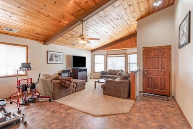 entry/living