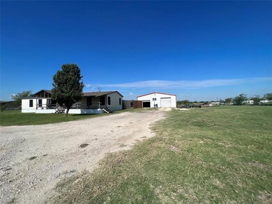 6117 Black Springs Ln, Joshua, TX 76058 - photo 3