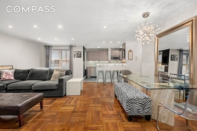 302 E 88th St unit 2G, New York, NY 10128 - photo 3