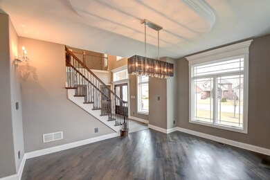 10381 Doubletree Dr S, Crown Point, IN 46307 - photo 4