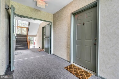 724 Woodmill Dr unit 24, East Windsor, NJ 08512 - photo 6