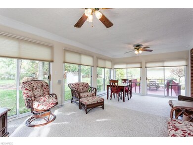 Spacious all seasons room with custom blinds, and 
