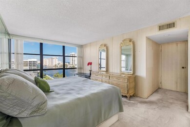 800 Parkview Dr unit 1021, Hallandale Beach, FL 33009 - photo 5