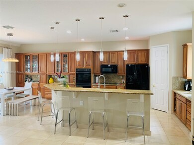 11345 NW 71st St, Doral, FL 33178 - photo 6