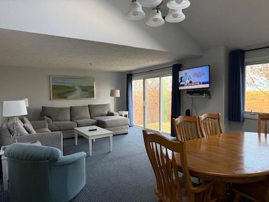 1373 Post Rd unit 4E, Wells, ME 04090 - photo 2