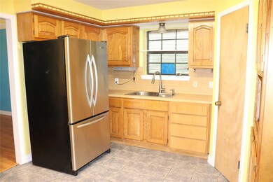 4915 Graves Rd, Alvin, TX 77511 - photo 5