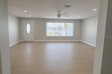 4201 14th Way NE, Saint Petersburg, FL 33703 - photo 4