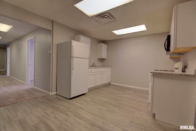 1102 15th Ave unit 1102 1/2, 1104, 1104, East Moline, IL 61244 - photo 7