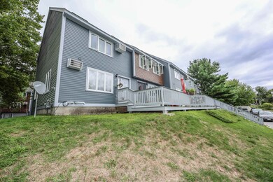 381 Blucher St, Manchester, NH 03102 - photo 2