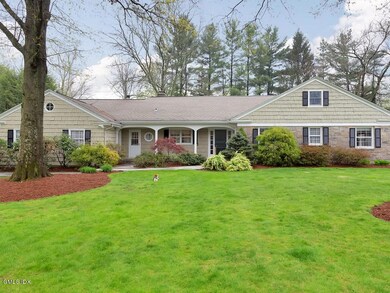 104 Stonehedge Dr N, Greenwich, CT 06831 - photo 2