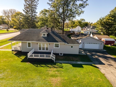 519 E Main St, La Crosse, IN 46348 - photo 2