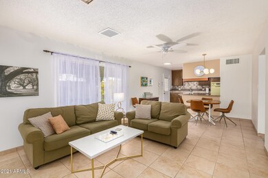 9254 N 18th Dr, Phoenix, AZ 85021 - photo 6