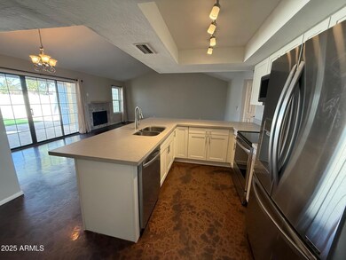 1908 E Sunburst Ln, Tempe, AZ 85284 - photo 6