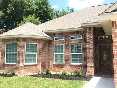 6502 Ashton St, Houston, TX 77091 - photo 4