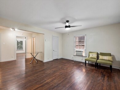 1849 Colquitt St unit 4, Houston, TX 77098 - photo 2