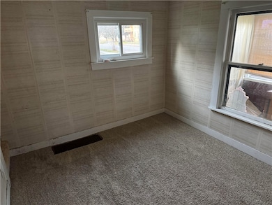 708 Delaware Ave, Elmira, NY 14904 - photo 7