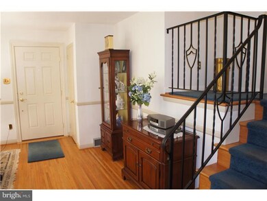 811 Ridge Ln, Media, PA 19063 - photo 3