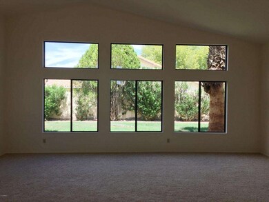 Living Room 05
