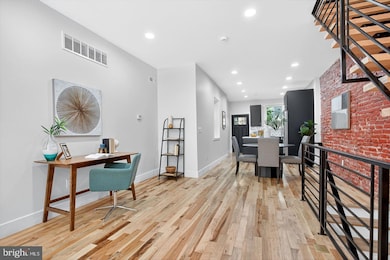 1222 S 26th St, Philadelphia, PA 19146 - photo 6