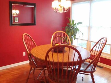 7231 Glen Terra Dr, Lansing, MI 48917 - photo 5