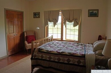 28 Famous Author Cir, Athens, NY 12015 - photo 7