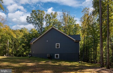 10704 Villa Way, Fredericksburg, VA 22407 - photo 6