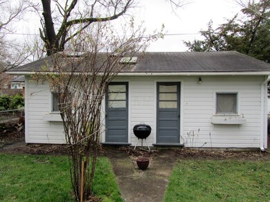 75-77 W. Como Ave.