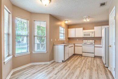 2957 Sholtz Ave, Crestview, FL 32539 - photo 5