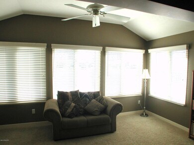 2148 Creekside Dr SW unit 70, Byron Center, MI 49315 - photo 3