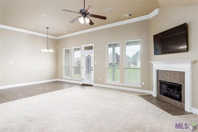 4945 Queens Carriage St, Zachary, LA 70791 - photo 6