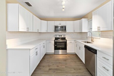 719 Aurora St, Cocoa, FL 32922 - photo 6