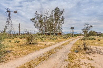 Ghost Ranch Road-3 - Copy