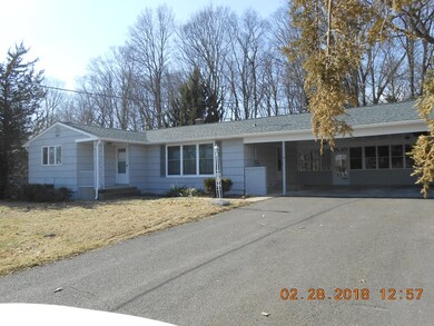 375 Jarvis Ave, Holyoke, MA 01040 - photo 3