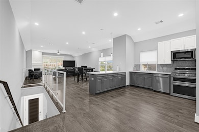 6118 Truro St, Houston, TX 77007 - photo 5