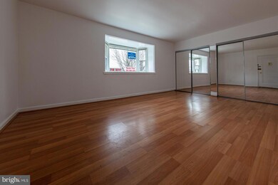 6237 Wilson Blvd unit 101, Falls Church, VA 22044 - photo 2