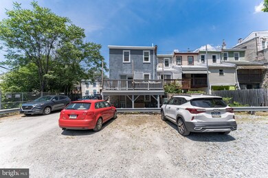 305 Carson St, Philadelphia, PA 19128 - photo 4