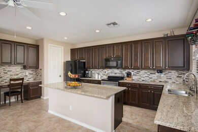 009_Kitchen