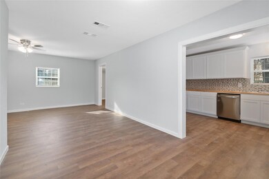 55 W Parnell St, Denison, TX 75020 - photo 5