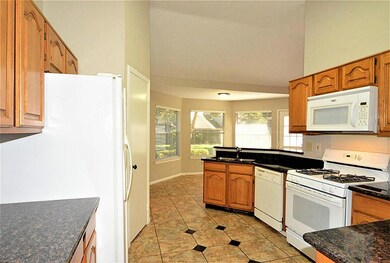 713 Windsor Dr, Friendswood, TX 77546 - photo 5