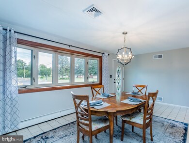 350 S Duke St, Palmyra, PA 17078 - photo 3