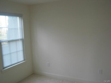 1808 Merlot Dr unit A, Easton, PA 18045 - photo 5