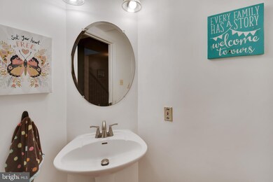 221 Heritage Ct, Walkersville, MD 21793 - photo 4