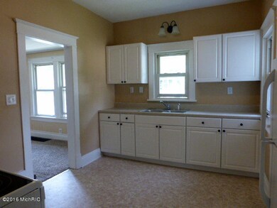 602 N 13th St, Niles, MI 49120 - photo 6