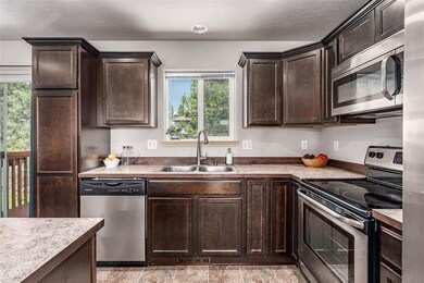 811 E Silver Pine Rd, Colbert, WA 99005 - photo 6