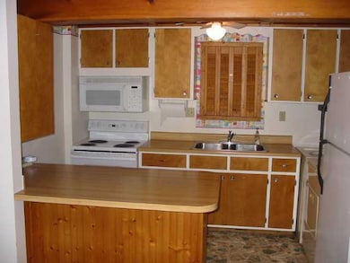 4 Hide Away Hills Ln, Sugar Grove, OH 43155 - photo 2