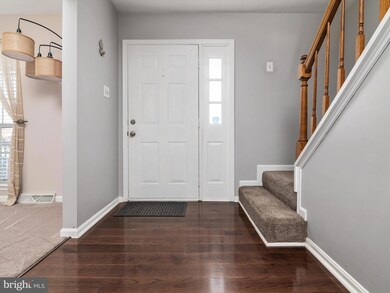 6831 Littlewood Ct, Sykesville, MD 21784 - photo 4