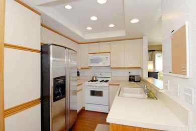 Lots of Cupboards!
